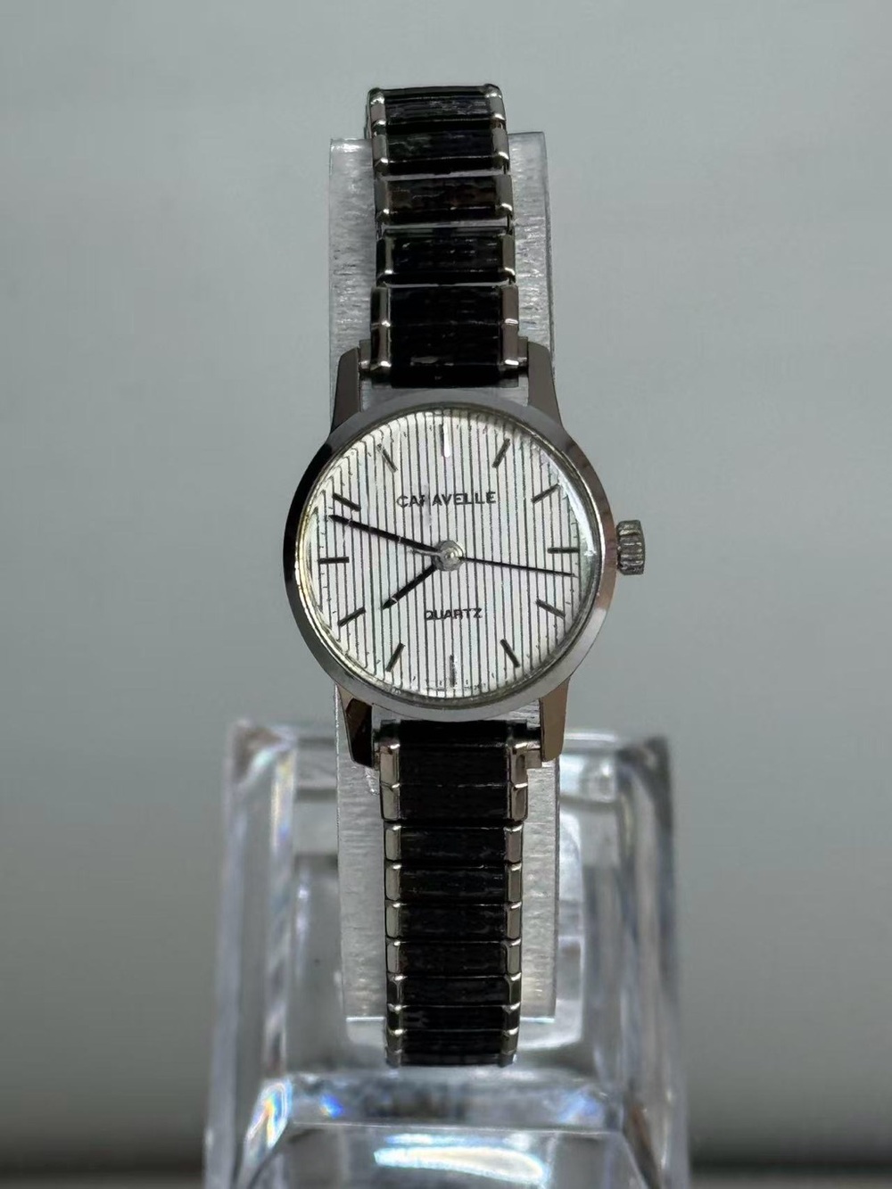 Vintage Caravelle Women’s Quartz Watch 27mm White Dial New Battery Runs